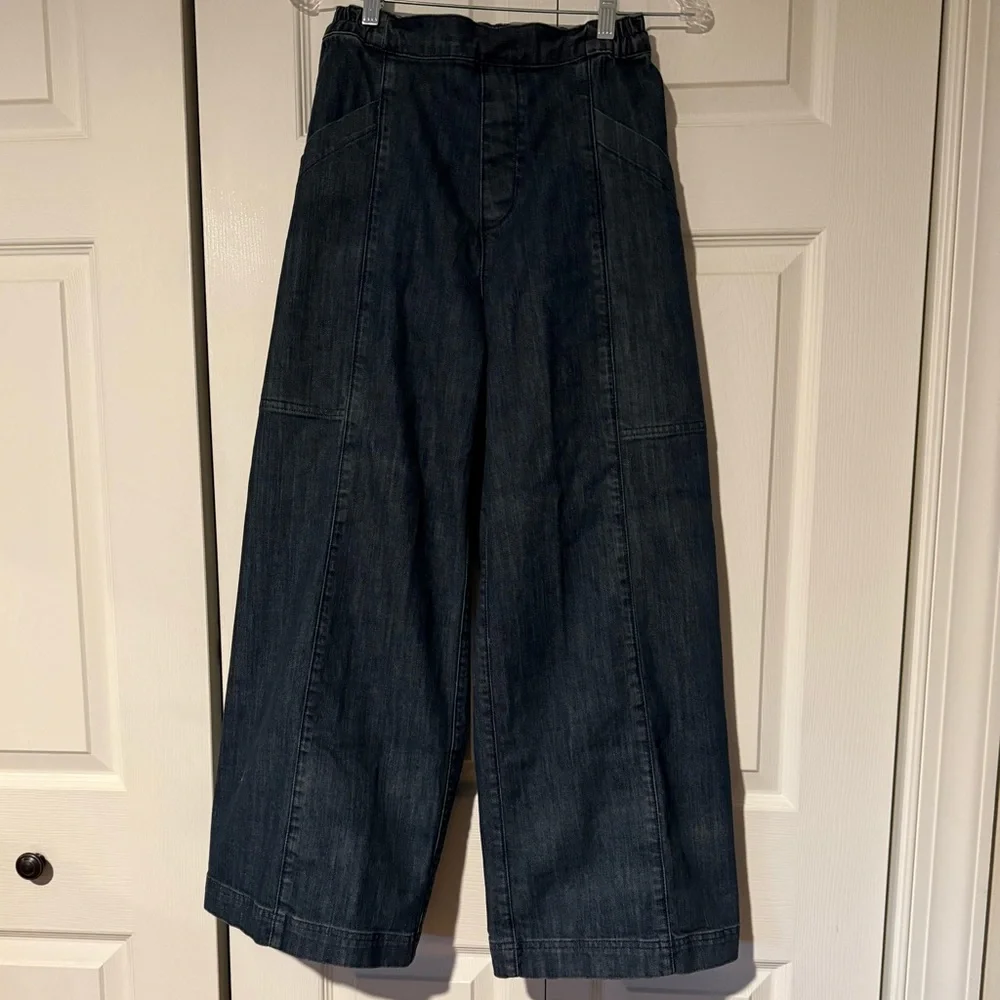 Elegant Blue/ Black Wide-Leg Women's Jeans by Lisa Bayne of Artful Home. Size XS - Picture 10 of 10